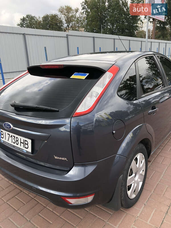 Хэтчбек Ford Focus 2010 в Полтаве фото 5 Хэтчбек Ford Focus 2010 в Полтаве