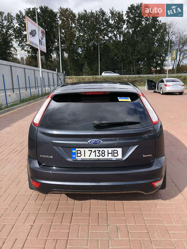 Хэтчбек Ford Focus 2010 в Полтаве фото 10 Хэтчбек Ford Focus 2010 в Полтаве