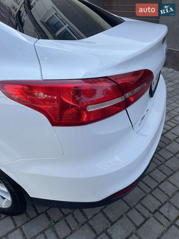 Седан Ford Focus 2015 в Ивано-Франковске фото 21 Седан Ford Focus 2015 в Ивано-Франковске