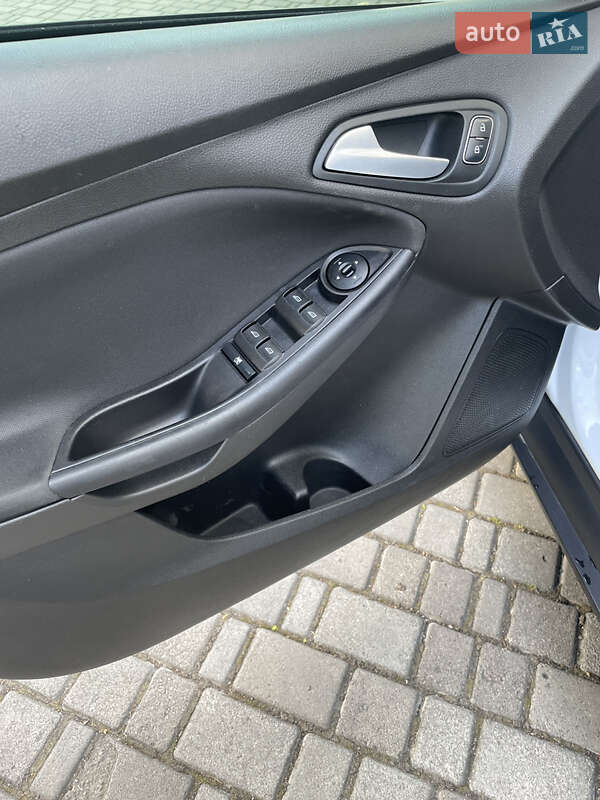 Седан Ford Focus 2015 в Ивано-Франковске фото 39 Седан Ford Focus 2015 в Ивано-Франковске