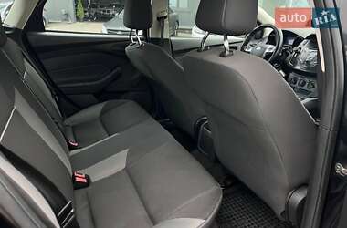 Седан Ford Focus 2013 в 