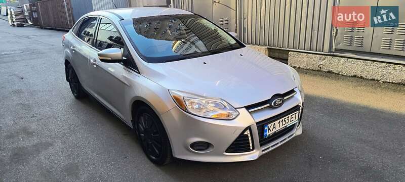 Седан Ford Focus 2013 в Киеве