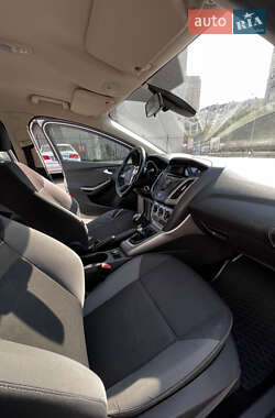 Универсал Ford Focus 2014 в 