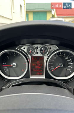Универсал Ford Focus 2009 в 