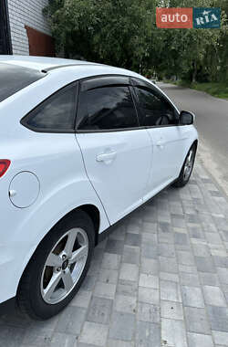 Хэтчбек Ford Focus 2017 в 