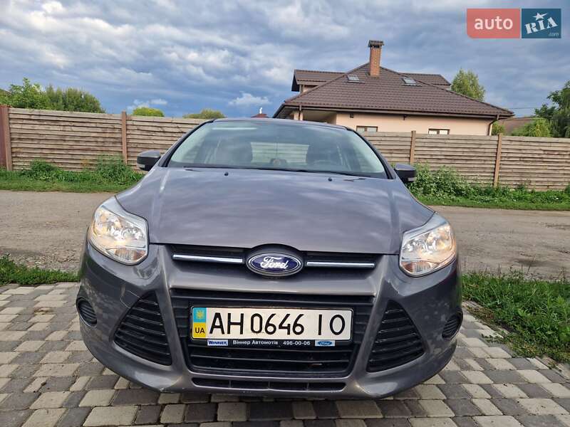 Седан Ford Focus 2013 в Киеве фото 9 Седан Ford Focus 2013 в Киеве