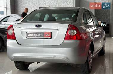 Седан Ford Focus 2008 в 