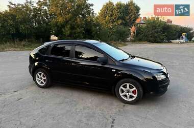 Хэтчбек Ford Focus 2007 в 