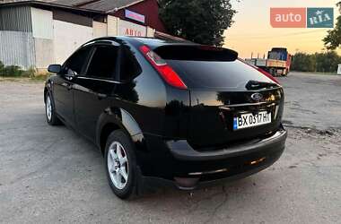 Хэтчбек Ford Focus 2007 в 