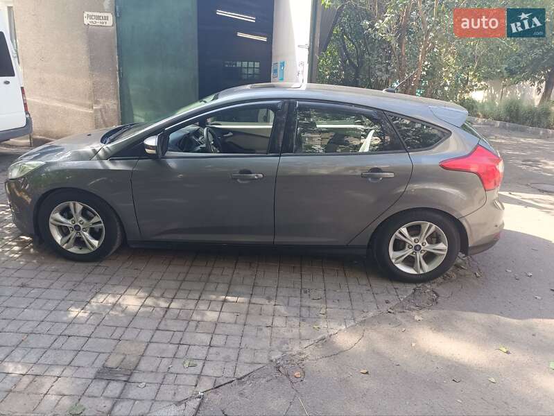 Хэтчбек Ford Focus 2014 в Одессе