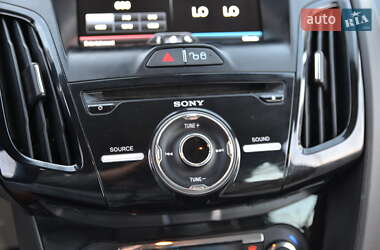 Хэтчбек Ford Focus 2013 в 