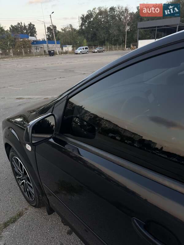 Хетчбек Ford Focus 2007 в Запоріжжі