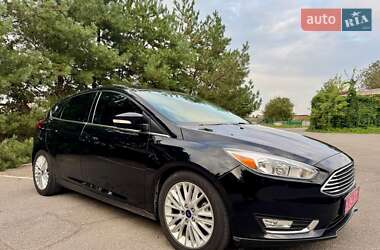 Хэтчбек Ford Focus 2017 в 