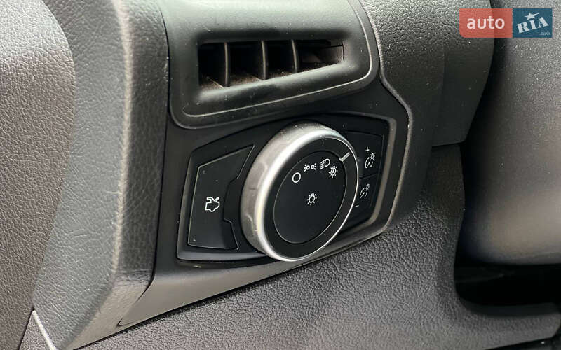 Седан Ford Focus 2018 в Ивано-Франковске фото 11 Седан Ford Focus 2018 в Ивано-Франковске