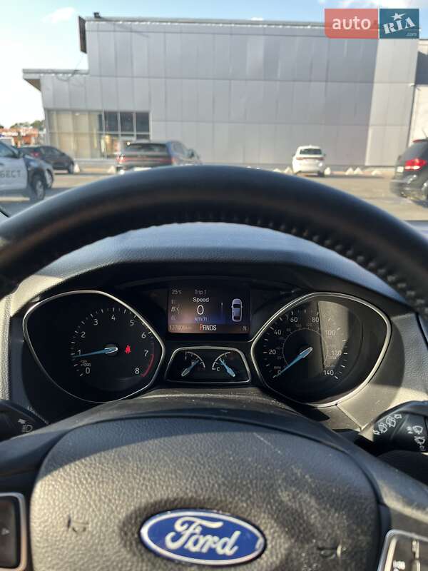 Хэтчбек Ford Focus 2016 в Львове фото 27 Хэтчбек Ford Focus 2016 в Львове
