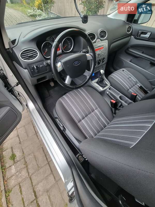 Универсал Ford Focus 2009 в Киверцах фото 8 Универсал Ford Focus 2009 в Киверцах