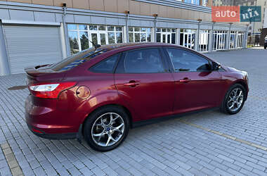 Седан Ford Focus 2014 в 