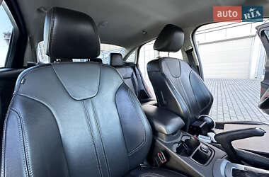 Седан Ford Focus 2014 в 
