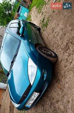 Хэтчбек Ford Focus 2000 в Виннице