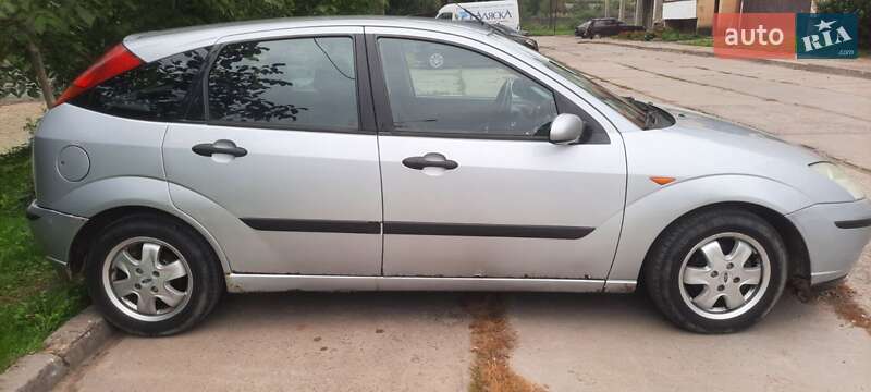 Хэтчбек Ford Focus 2004 в Львове