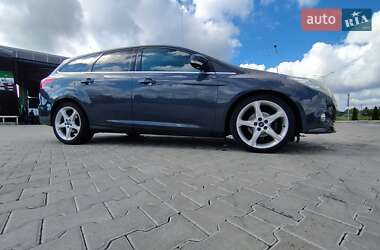 Универсал Ford Focus 2011 в 