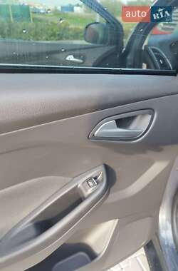 Универсал Ford Focus 2011 в 