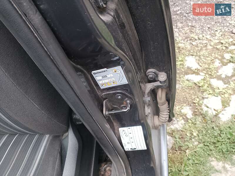 Универсал Ford Focus 2008 в Дубно фото 9 Универсал Ford Focus 2008 в Дубно