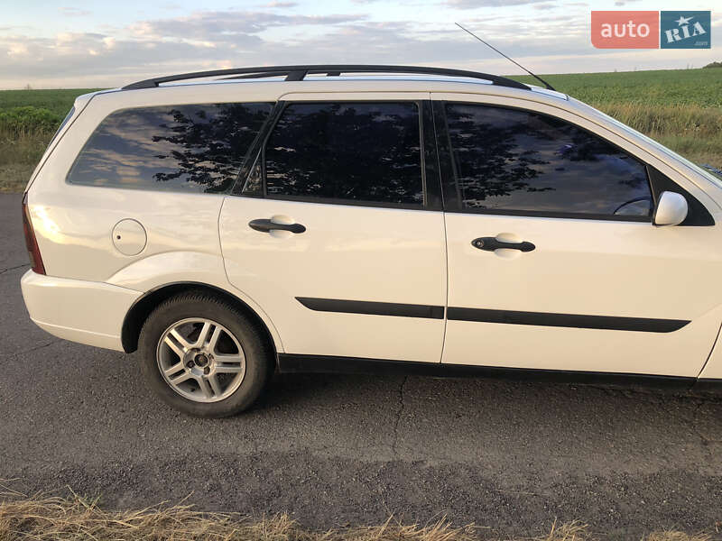 Универсал Ford Focus 2003 в Корсуне-Шевченковском фото 5 Универсал Ford Focus 2003 в Корсуне-Шевченковском
