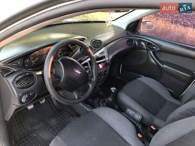 Универсал Ford Focus 2003 в Корсуне-Шевченковском фото 16 Универсал Ford Focus 2003 в Корсуне-Шевченковском