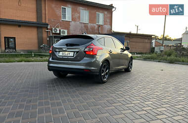 Хетчбек Ford Focus 2014 в 