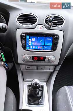 Универсал Ford Focus 2009 в 
