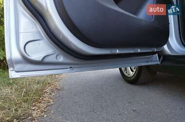 Хетчбек Ford Focus 2013 в 