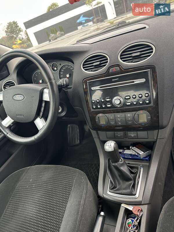 Седан Ford Focus 2005 в Шептицькому фото 18 Седан Ford Focus 2005 в Шептицькому
