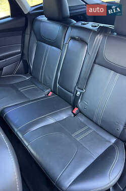 Хетчбек Ford Focus 2014 в 