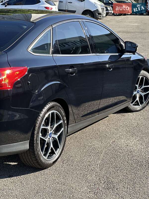 Седан Ford Focus 2018 в Киеве