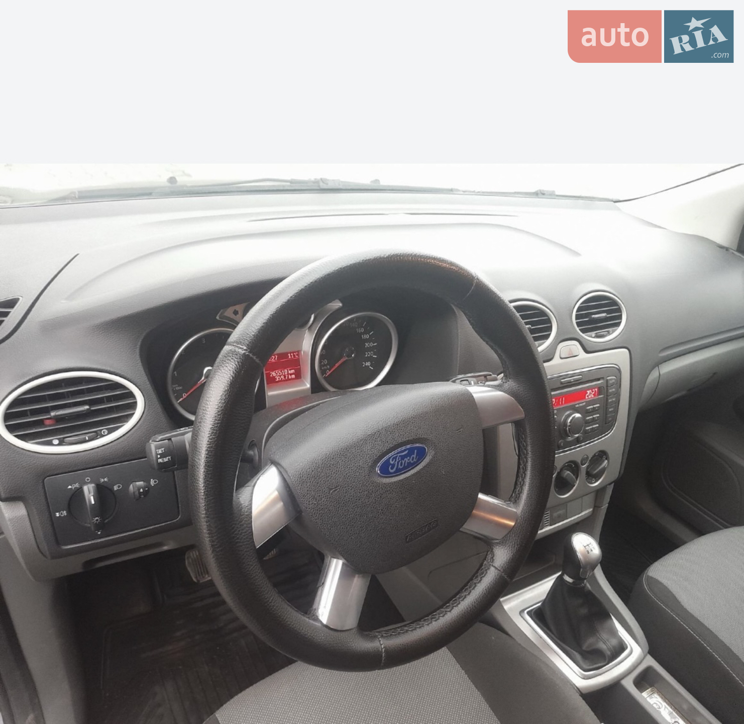 2010 Ford Focus - мініатюра 3
