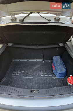 Хетчбек Ford Focus 2006 в 