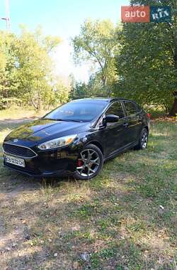 Седан Ford Focus 2016 в 