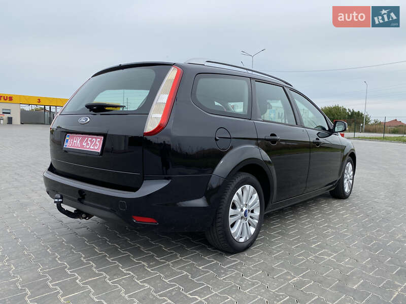 Универсал Ford Focus 2010 в Луцке