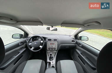 Универсал Ford Focus 2010 в 