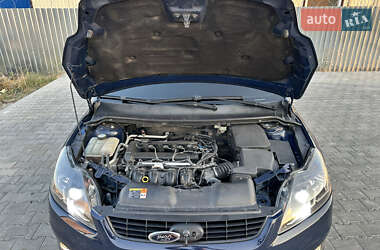 Хэтчбек Ford Focus 2009 в 