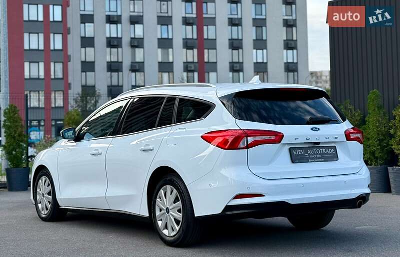 Универсал Ford Focus 2019 в Киеве