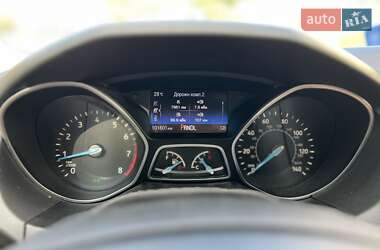 Хетчбек Ford Focus 2016 в 