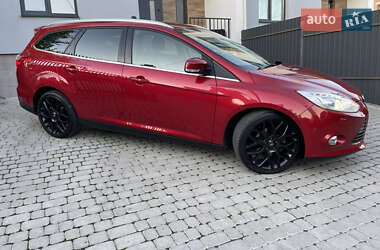 Универсал Ford Focus 2013 в 