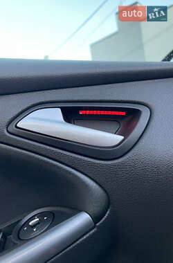Универсал Ford Focus 2013 в 
