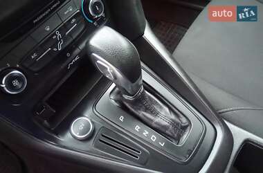 Хэтчбек Ford Focus 2017 в 