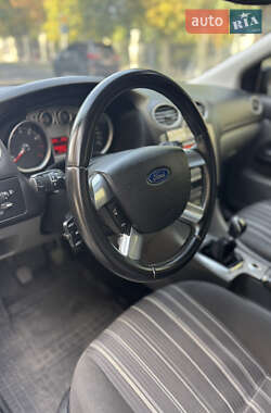 Седан Ford Focus 2008 в 