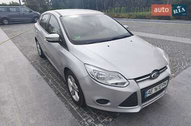 Седан Ford Focus 2014 в 