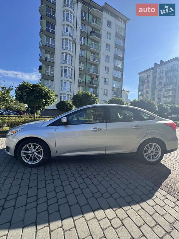 Седан Ford Focus 2015 в Івано-Франківську