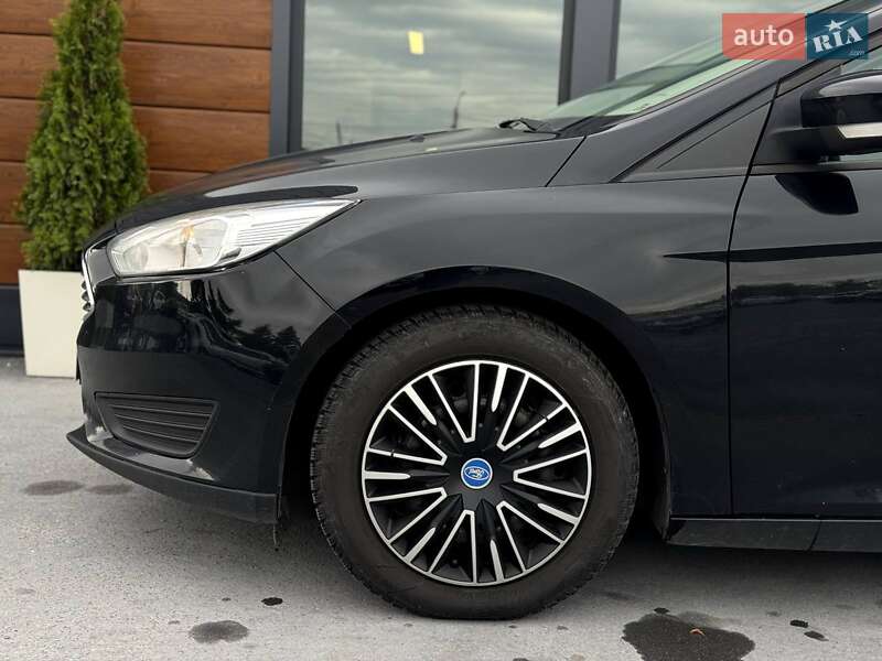 Универсал Ford Focus 2015 в Ровно